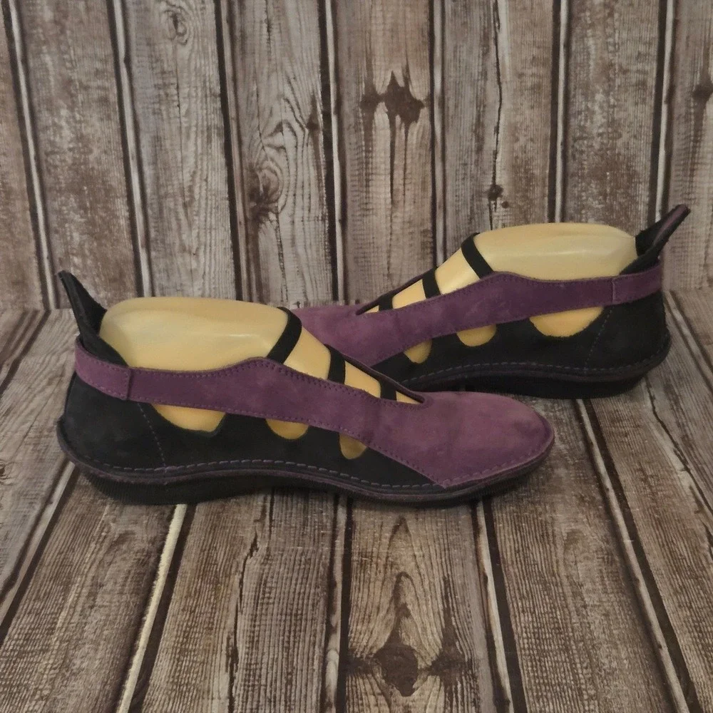 Sz 36 / 6 Loints of Holland Purple Black Cutout Nubuck/ Elastic Flats Shoes